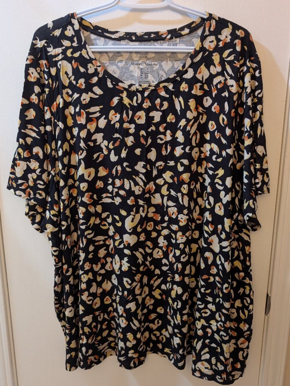 Cheetah print t-shirt - brand new - size 4x